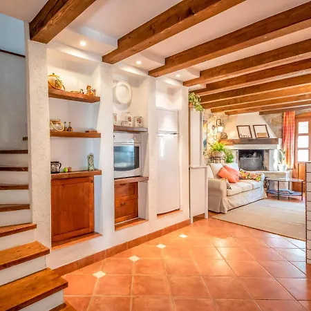 Sleeps 8 With Pool Air Con And Wifi Zagorje